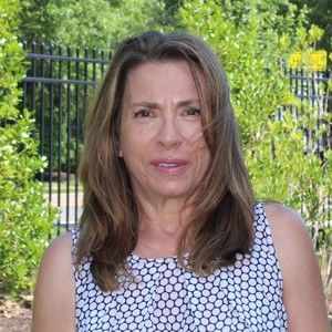 Meet your Posher, Rose